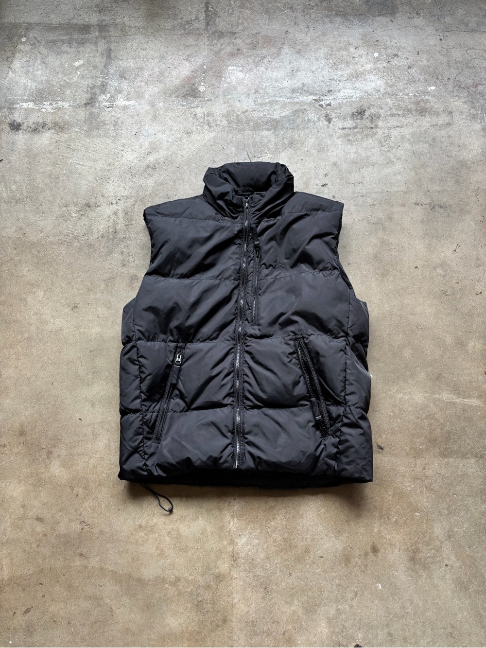 Old Navy Black Men's Puffer Vest - Insulated Zip Front